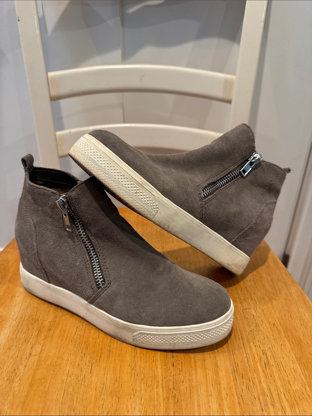 Steve Madden Gray Suede Wedge Sneakers with Dual Zippers